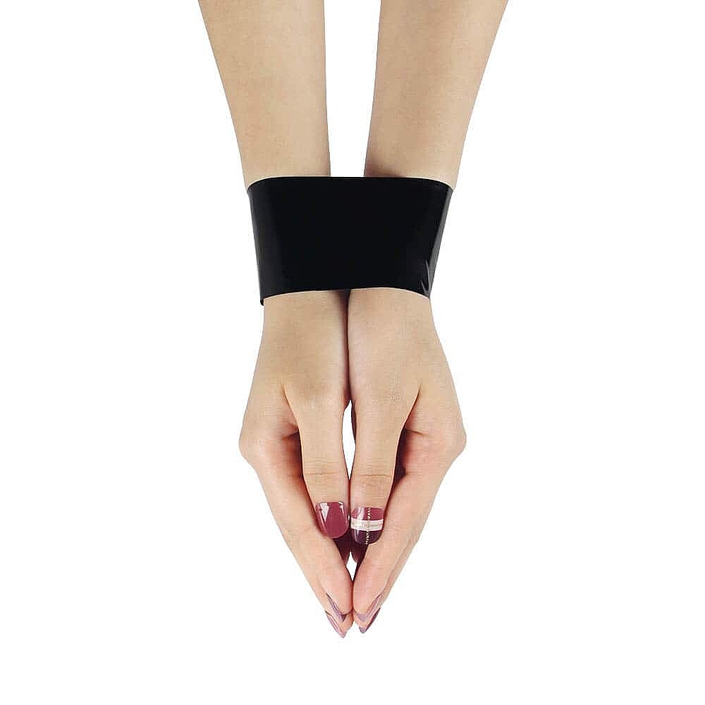 Bondage Tape 15 m (Black), zväzovacia páska